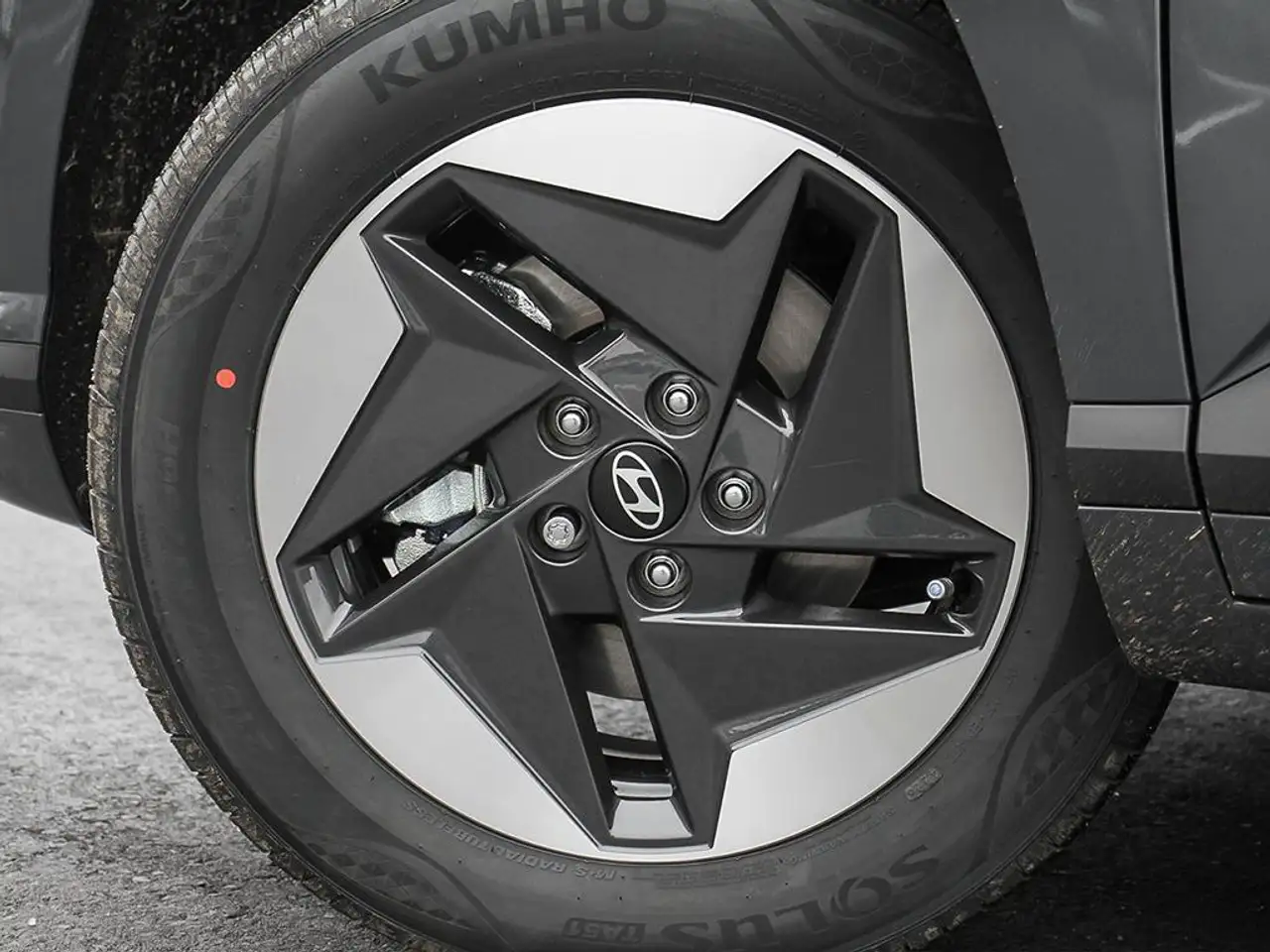 Hyundai KONA снимка Hyundai KONA