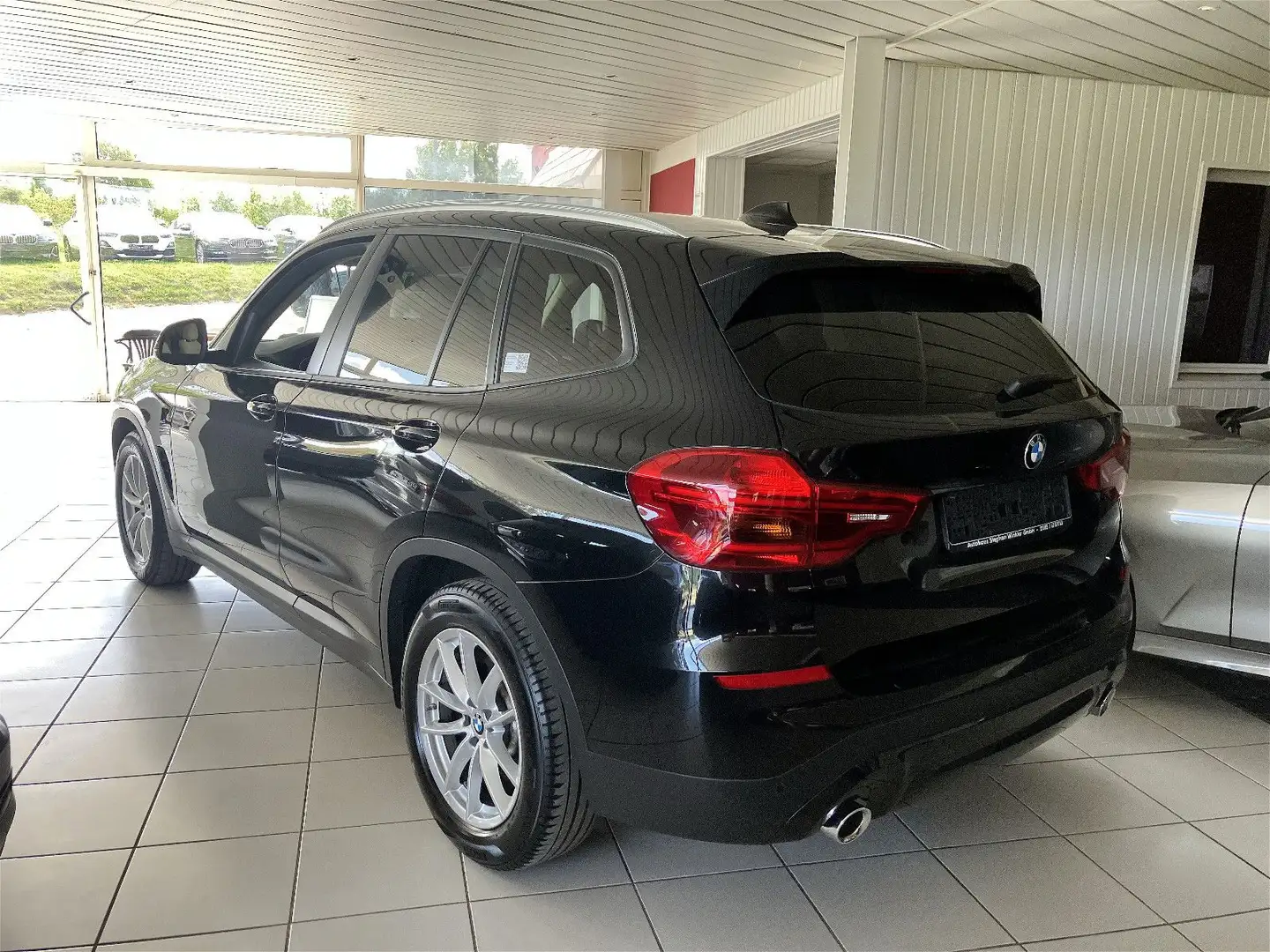 BMW X3 xDrive20d DisplayKey/HuD/ACC/LivePRO/Wireless Schwarz - 2