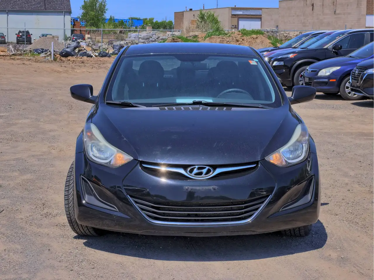 Hyundai ELANTRA снимка Hyundai ELANTRA