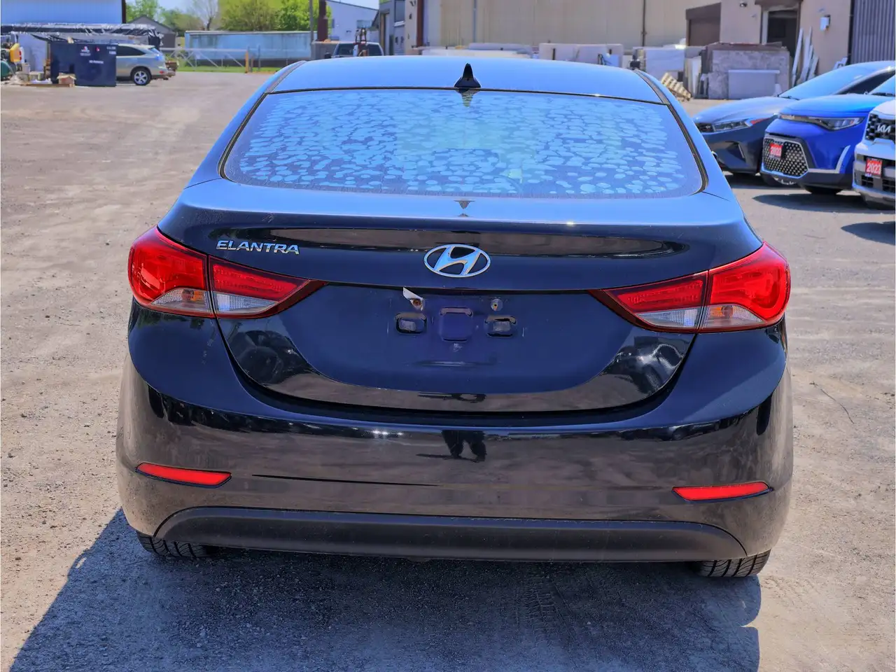Hyundai ELANTRA снимка Hyundai ELANTRA