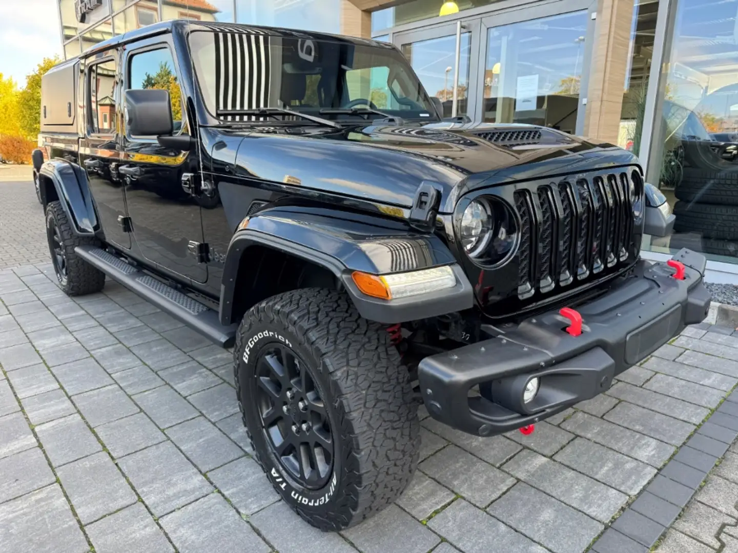 Jeep Gladiator Farout UMBAU 4WD 3.0 CRD DACH Leder Soundsystem LE Noir - 2