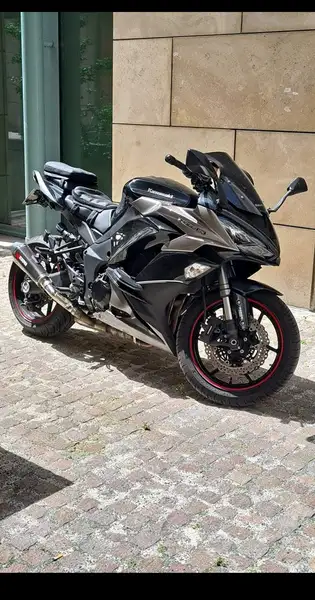 Kawasaki Z1000 SX - foto 3