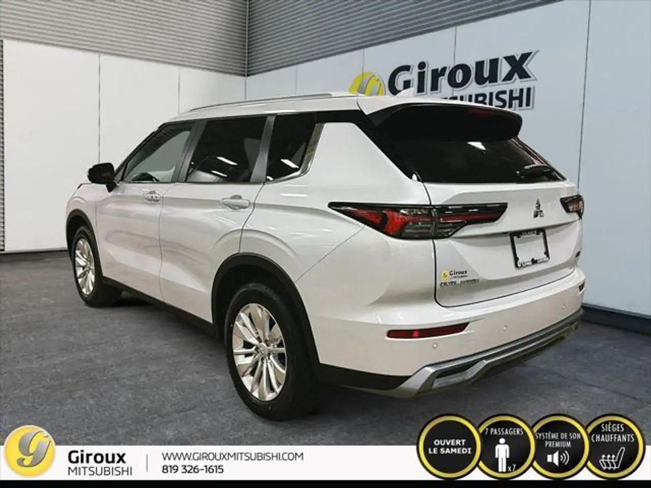 Mitsubishi Outlander снимка Mitsubishi Outlander