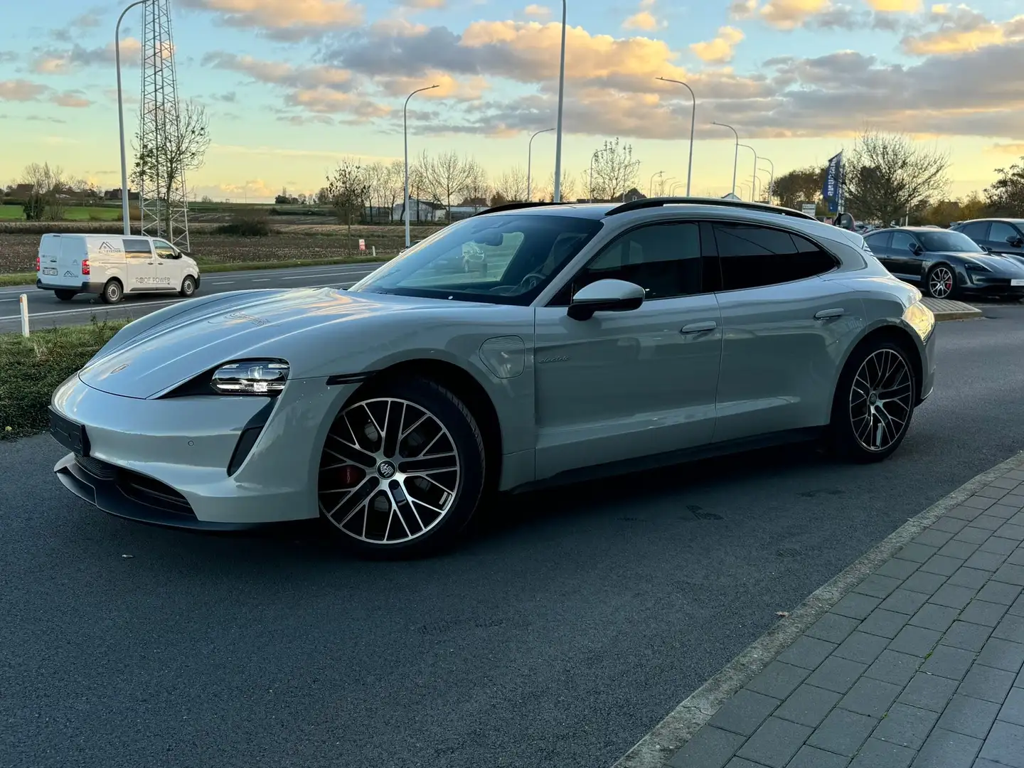 Porsche Taycan 4S Sport Turismo Performancebatterie Plus - 2
