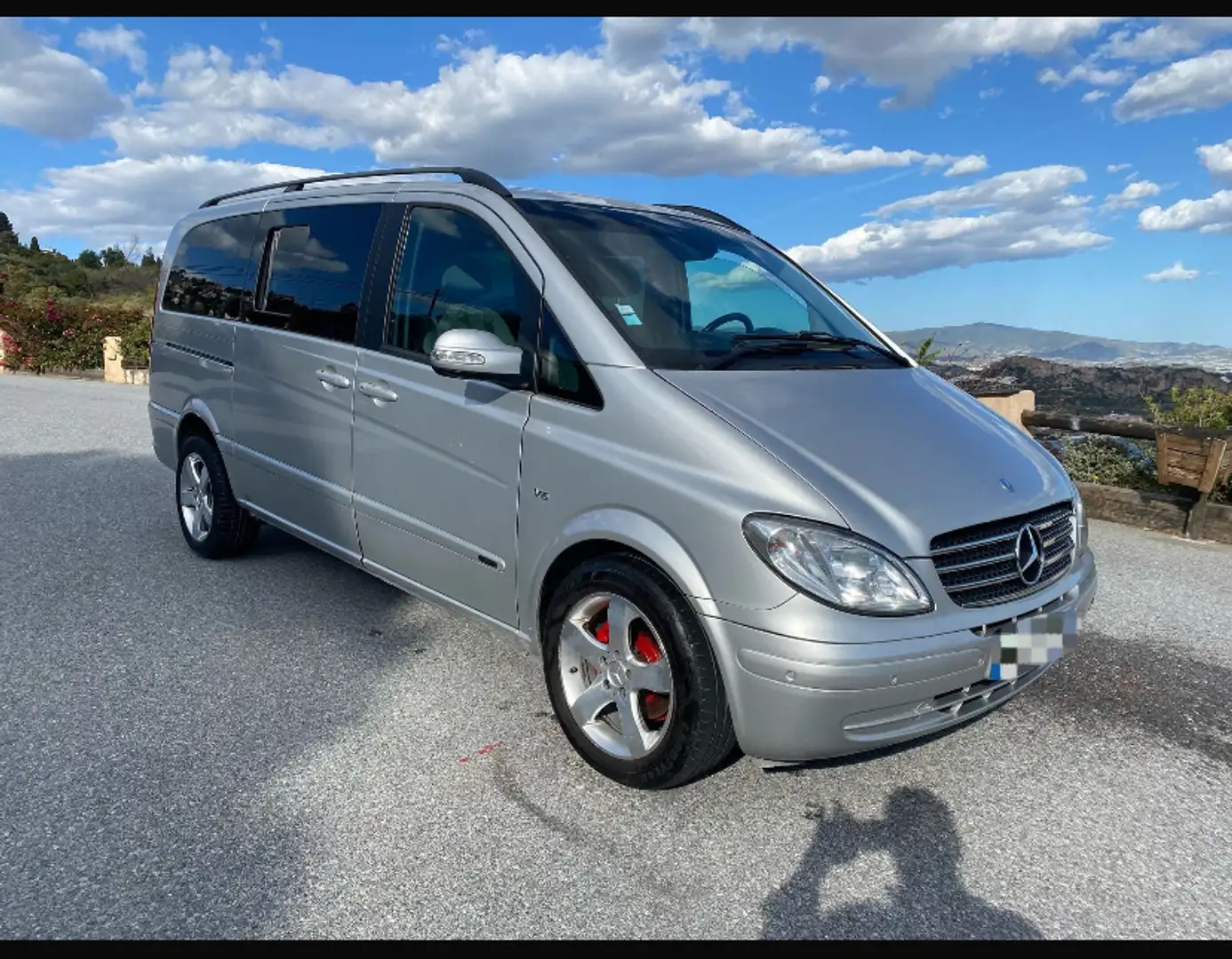 Mercedes-Benz Viano 3.0CDI Fun Largo Aut. Gris - 1