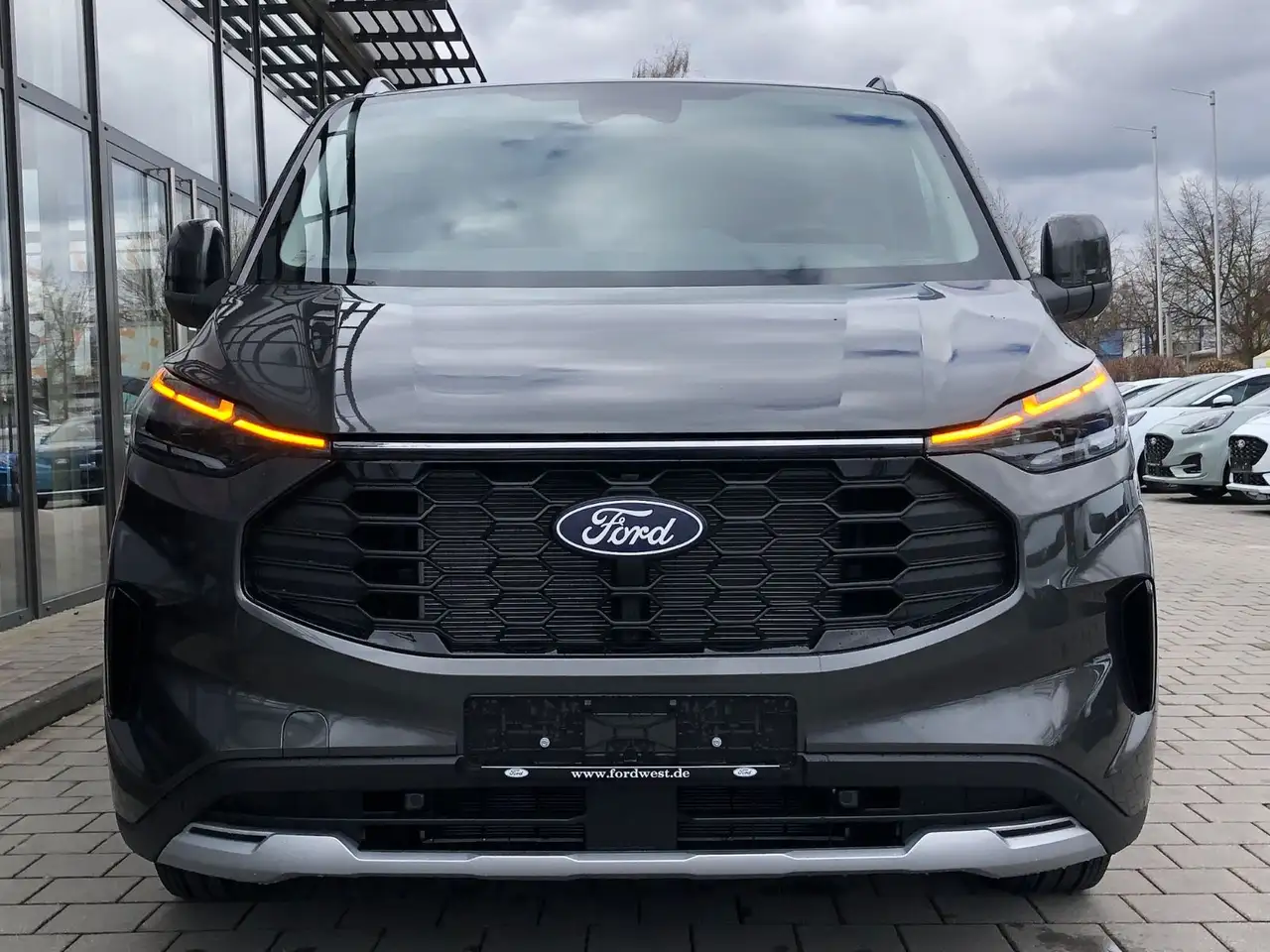 Ford Tourneo Custom 2026