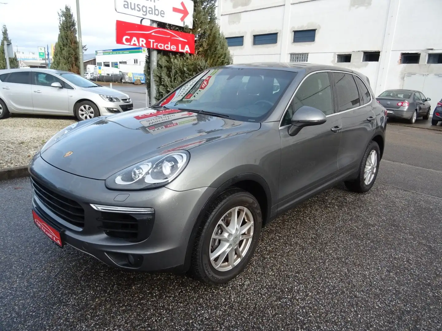 Porsche Cayenne Diesel/Facelift Model/262PS Grau - 1