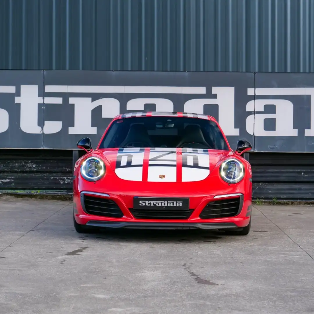 Porsche 991 Carrera S Coupé Rood - 2