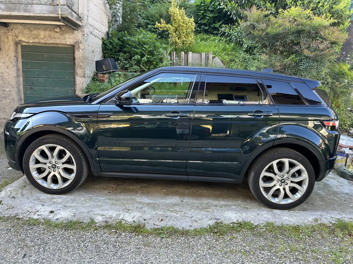 Land Rover Range Rover Evoque 5p 2.000td4 Launch edition 150cv Verde - 1