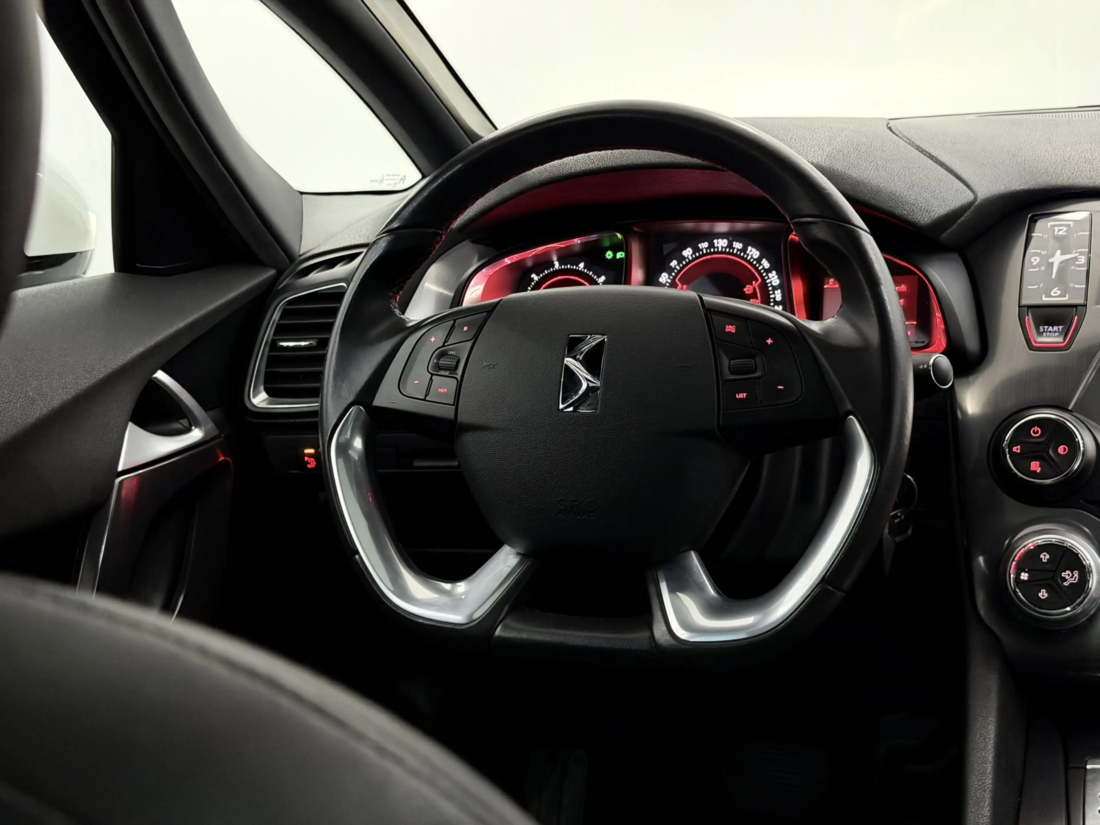 Citroen DS5 1.6 THP So Chic Panoramadak, Camera, Navi, Half le — photo 14