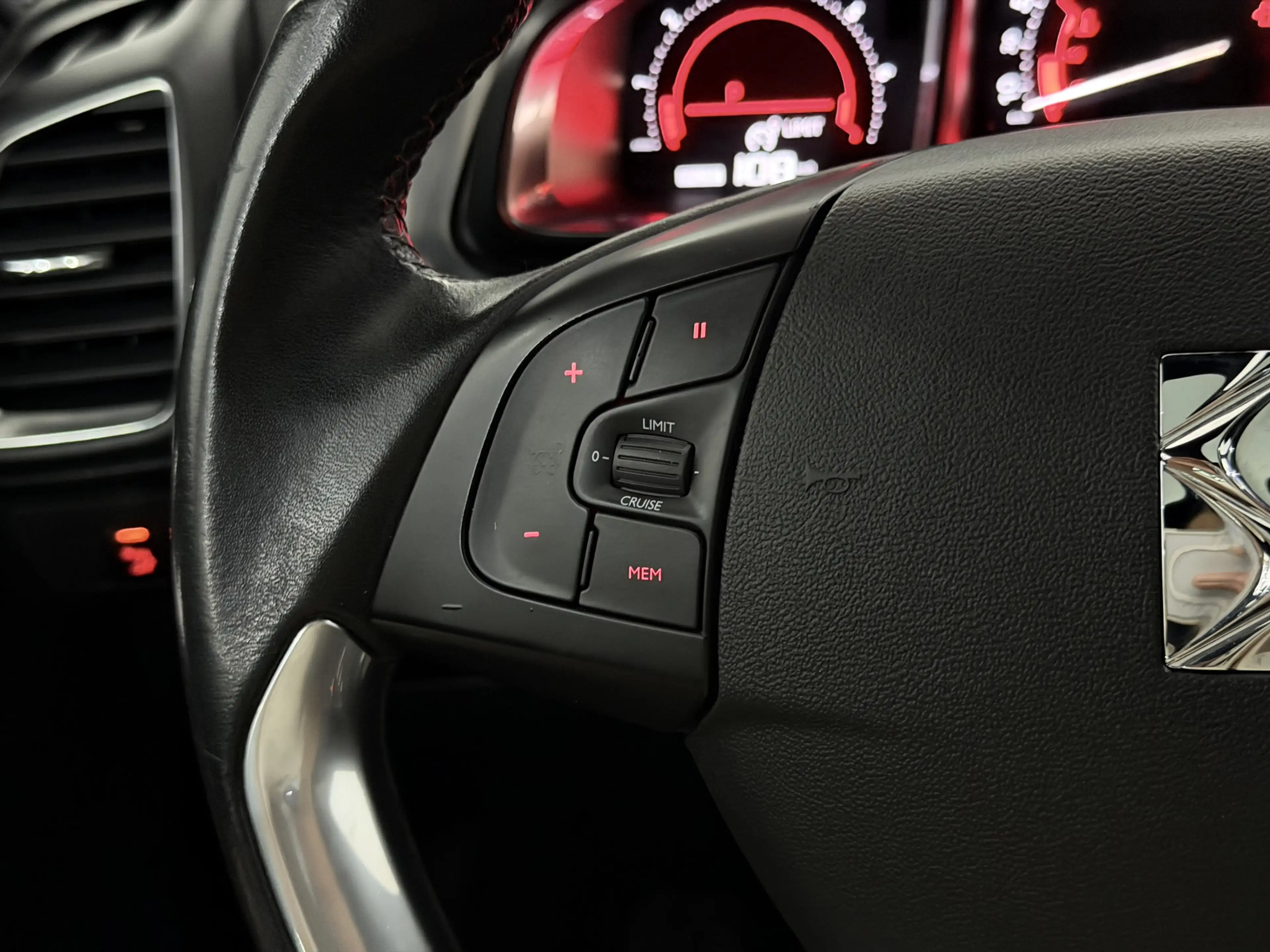 Citroen DS5 1.6 THP So Chic Panoramadak, Camera, Navi, Half le — photo 25