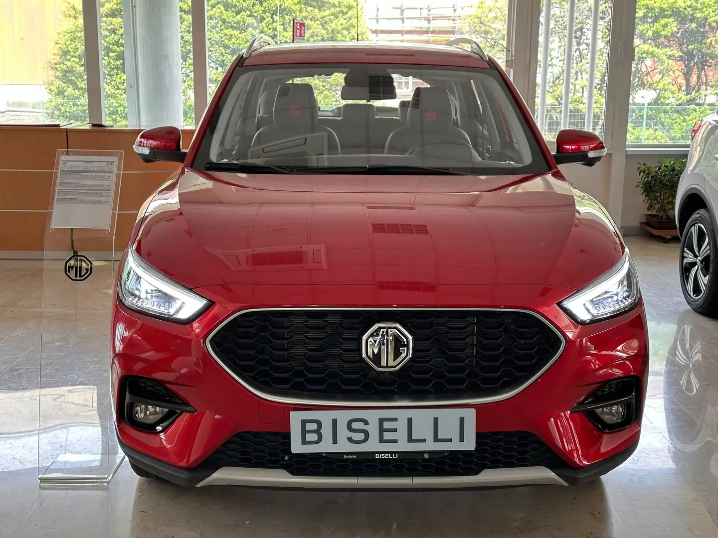 MG ZS 1.5 Luxury Manuale Rosso - 2