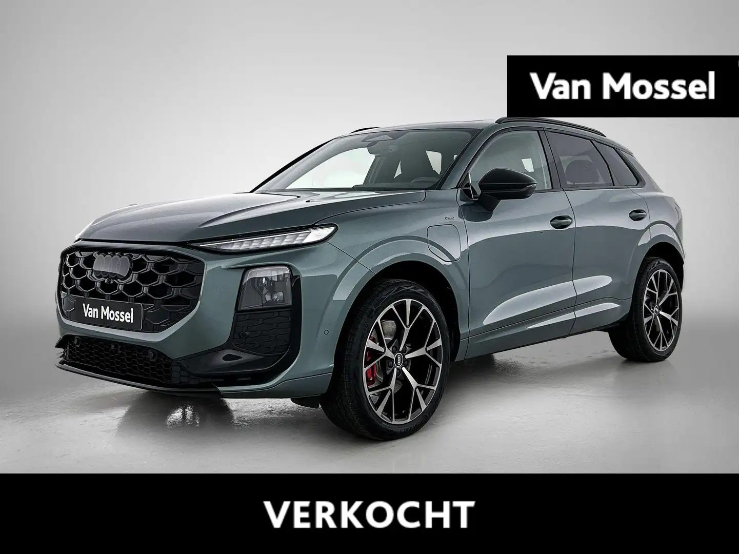 Audi Q3 1.5 200kW e-hybrid S edition 272 PK | Panoramadak Groen - 1