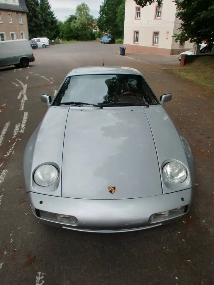 Porsche 928 S 4, foto 2
