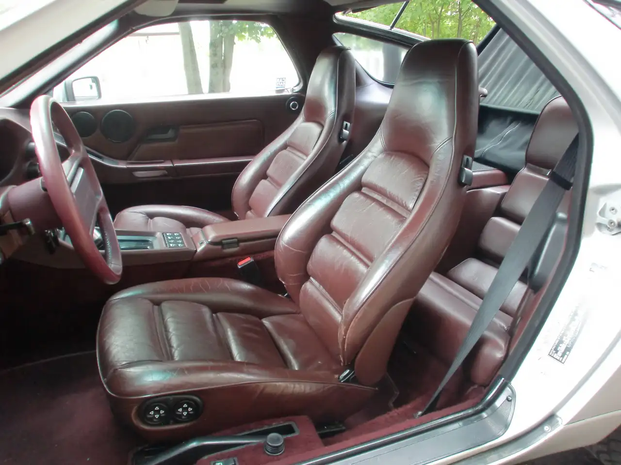 Porsche 928 S 4, foto 8