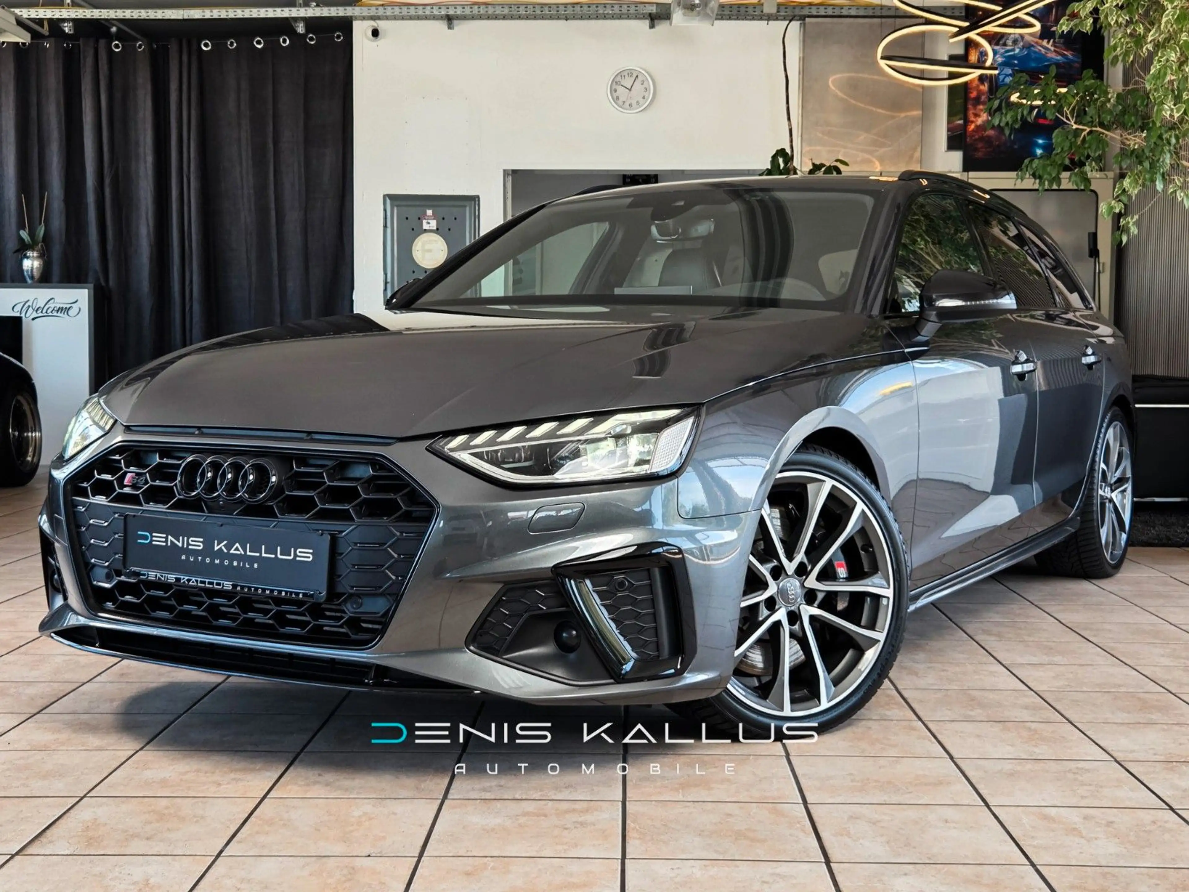 Audi S4 3.0 TDI Avant*LED*B&O*AHK*Massage!