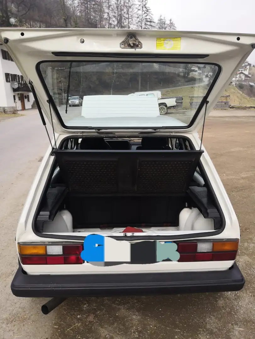 Volkswagen Golf GTI - 2