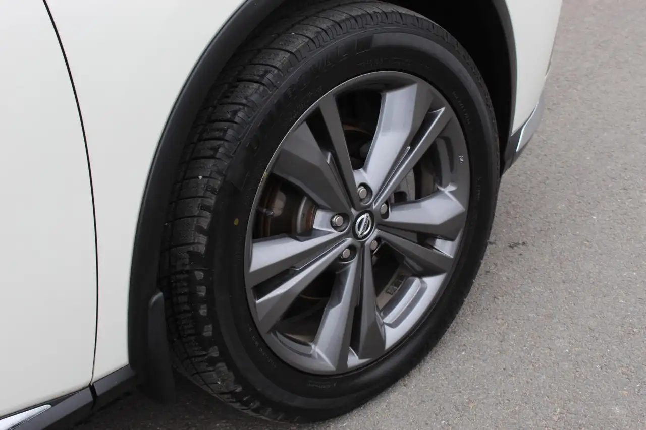 Nissan Murano снимка Nissan Murano