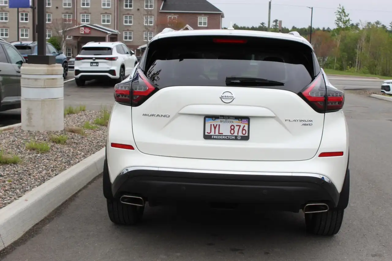 Nissan Murano снимка Nissan Murano