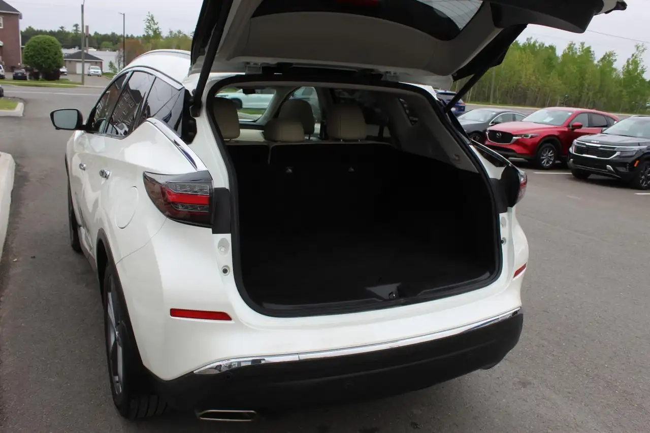 Nissan Murano снимка Nissan Murano