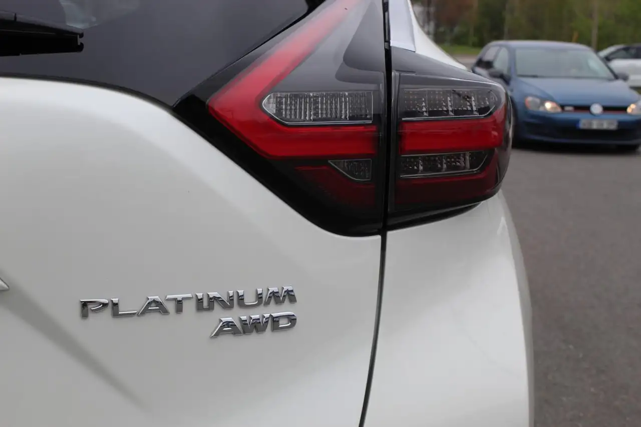 Nissan Murano снимка Nissan Murano