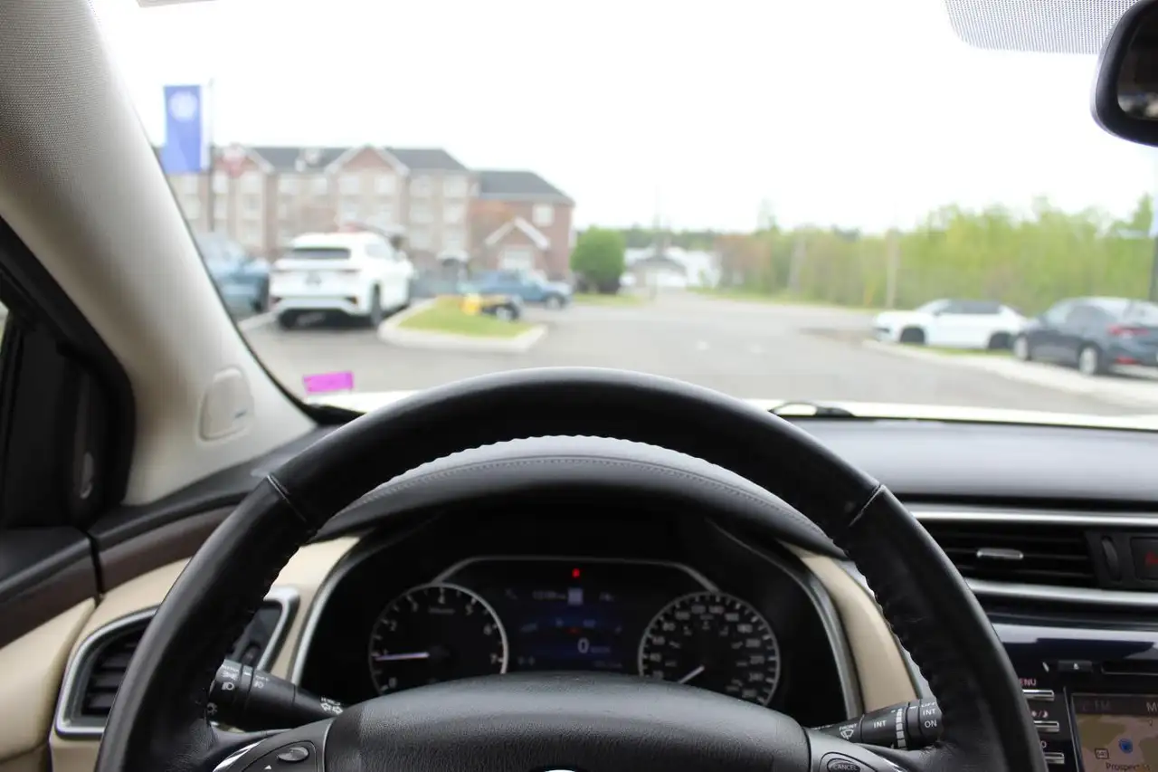 Nissan Murano снимка Nissan Murano