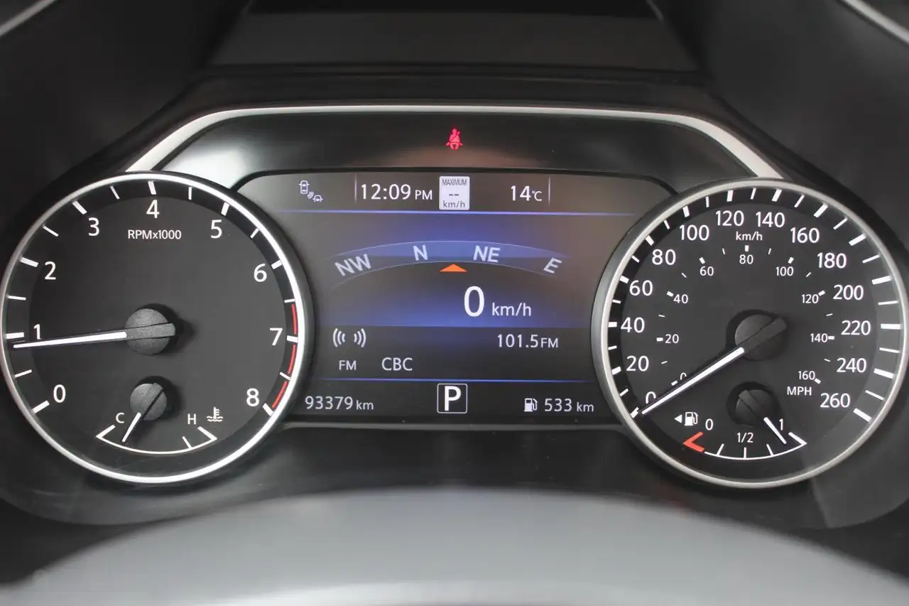 Nissan Murano снимка Nissan Murano