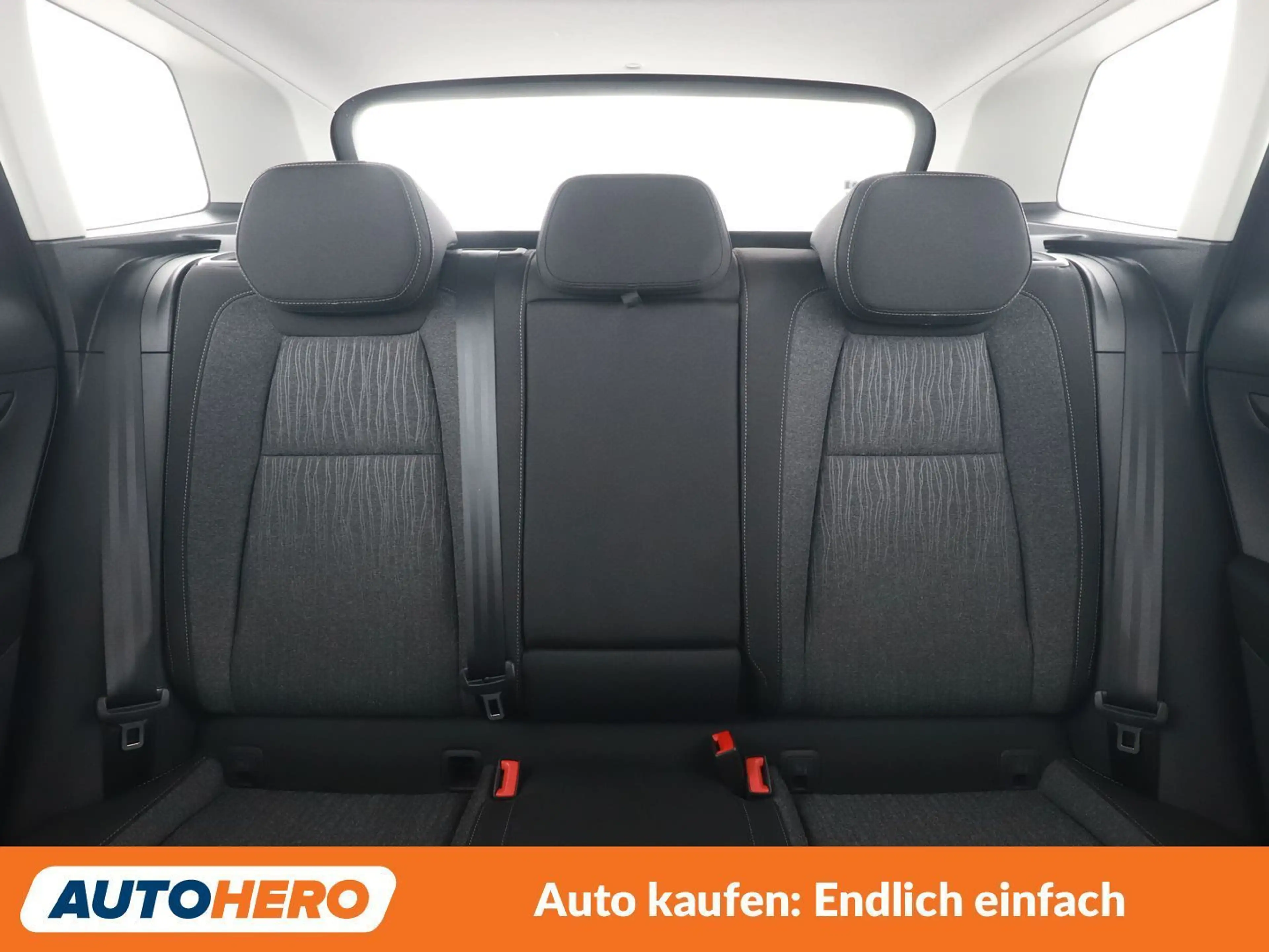 Skoda Karoq 2.0 TDI Style SC 4x4 — photo 15