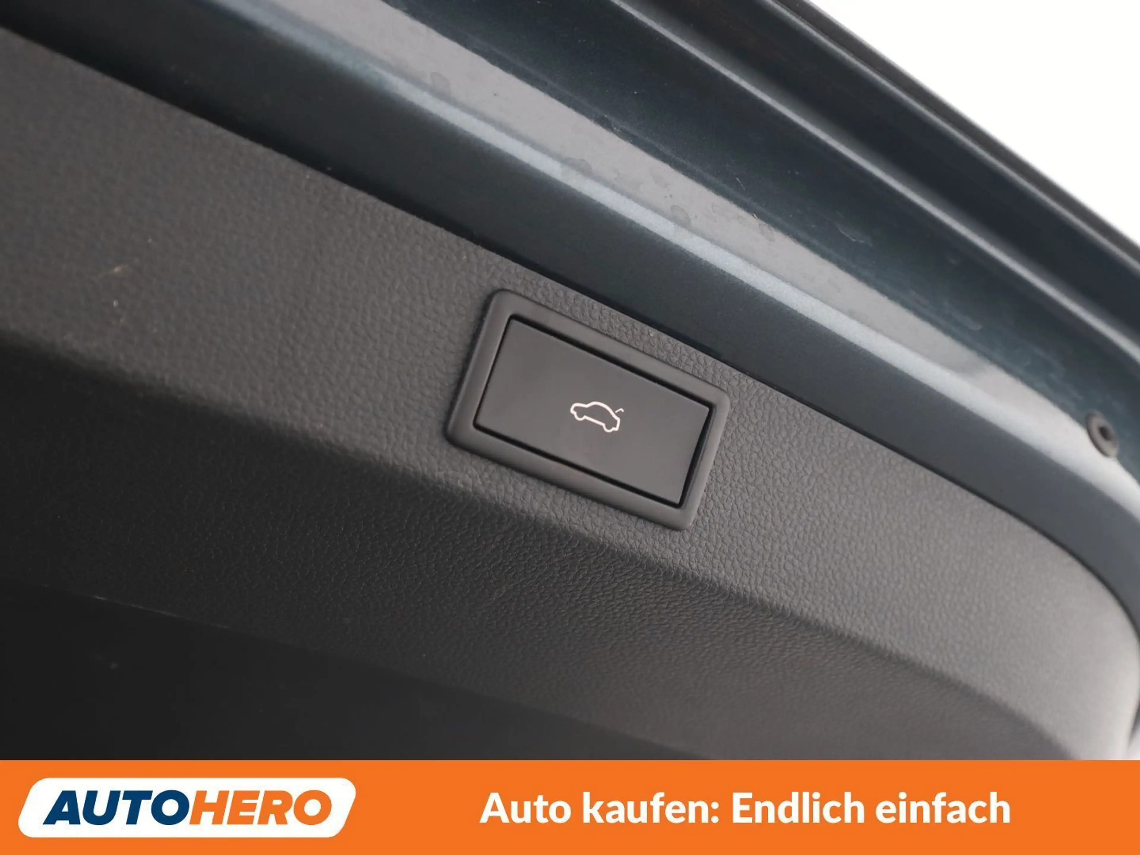 Skoda Karoq 2.0 TDI Style SC 4x4 — photo 33