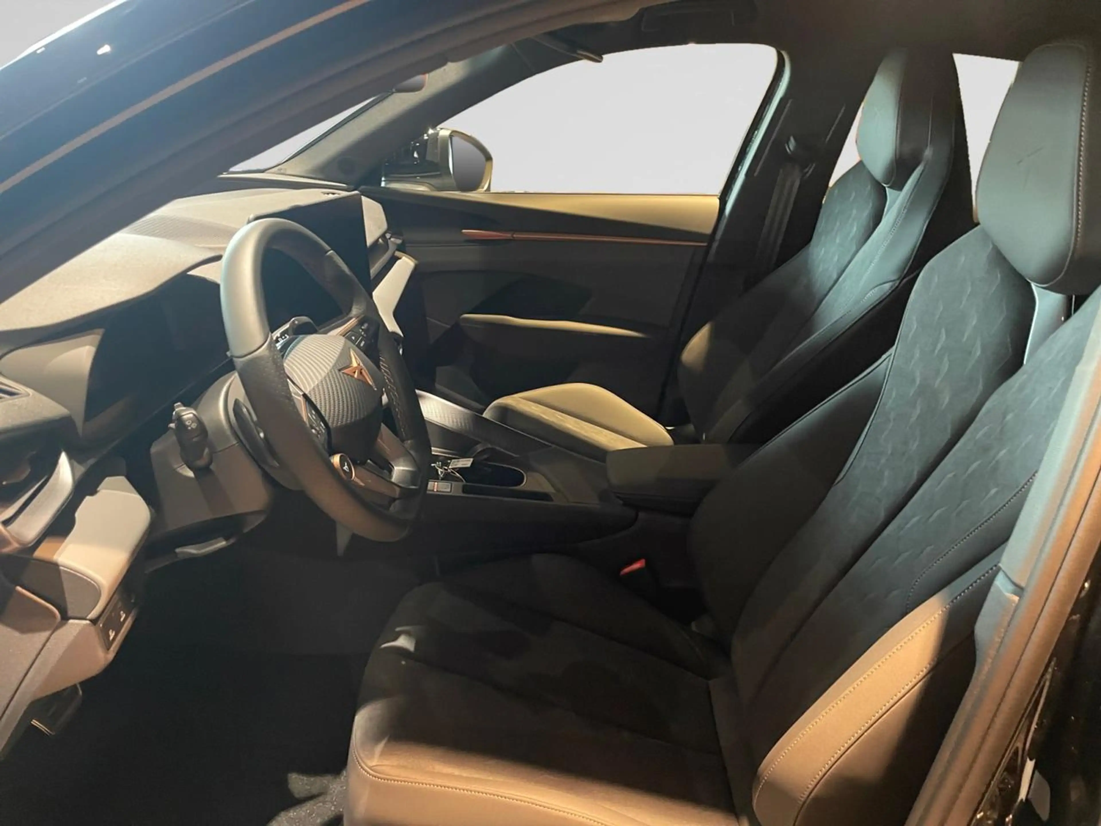 CUPRA Terramar 1.5 eTSI MHEV Impulse Plus DSG — photo 12