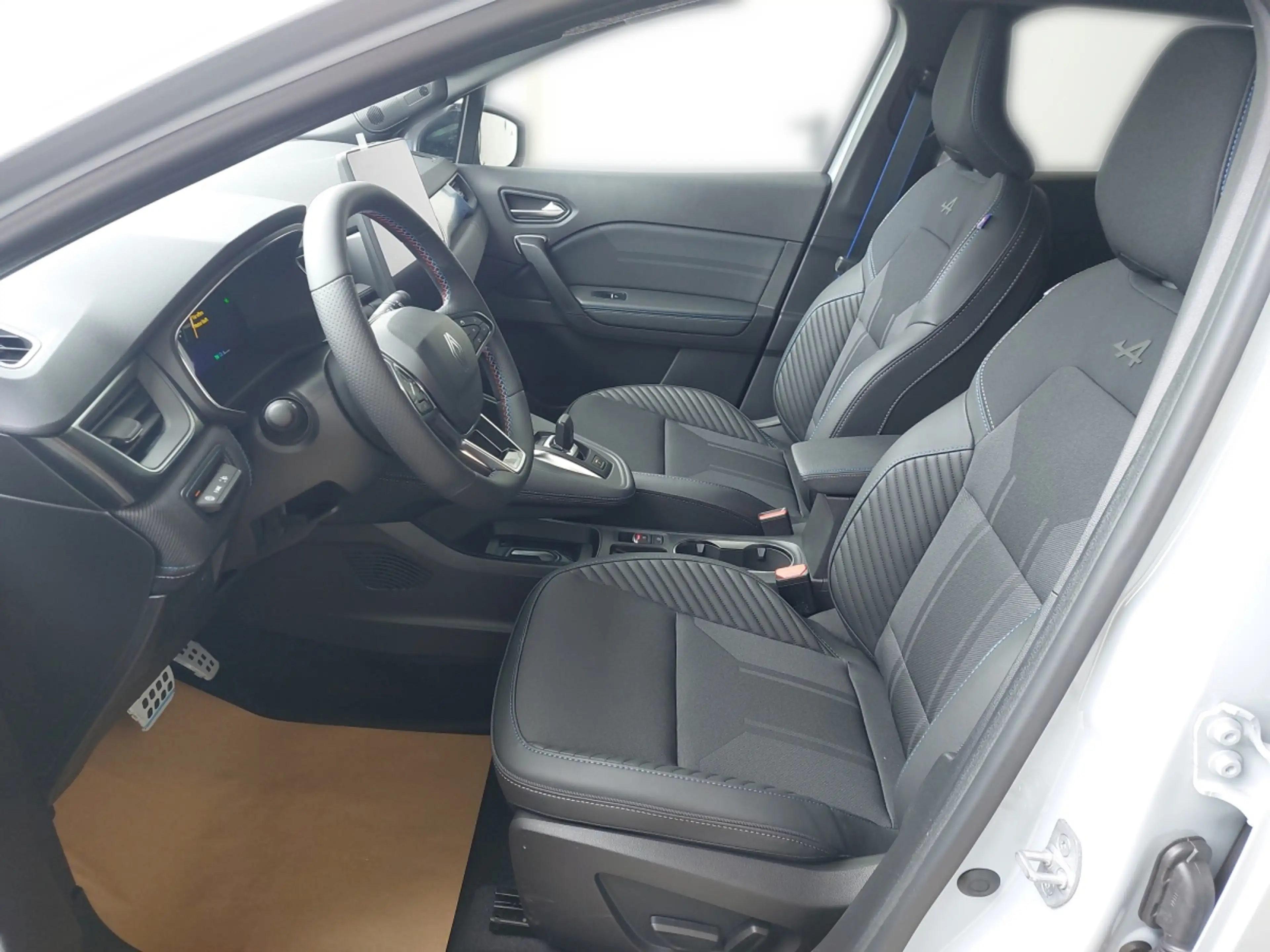 Renault Symbioz Esprit Alpine Full Hybrid E-Tech 160 — photo 5