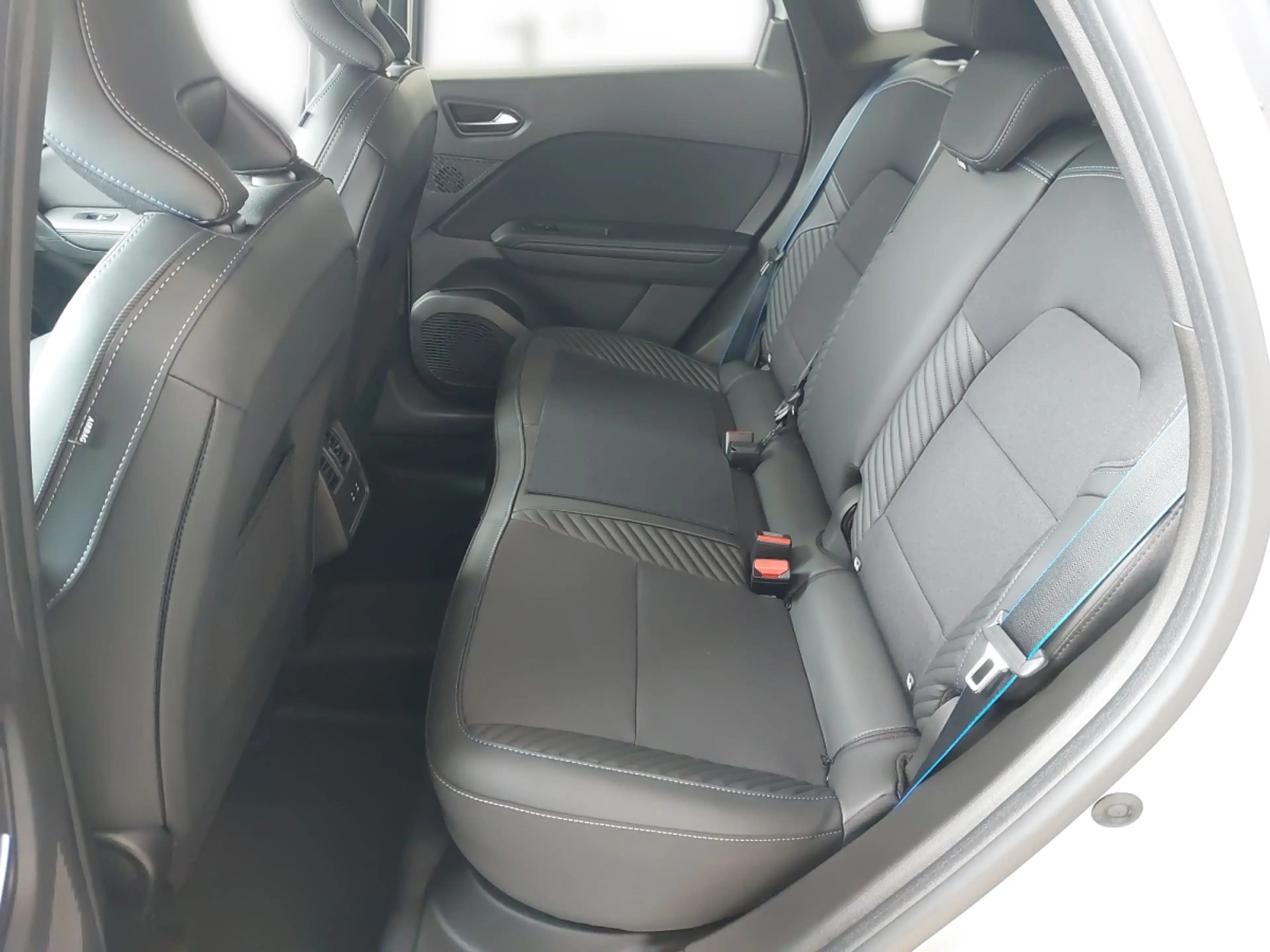 Renault Symbioz Esprit Alpine Full Hybrid E-Tech 160 — photo 11