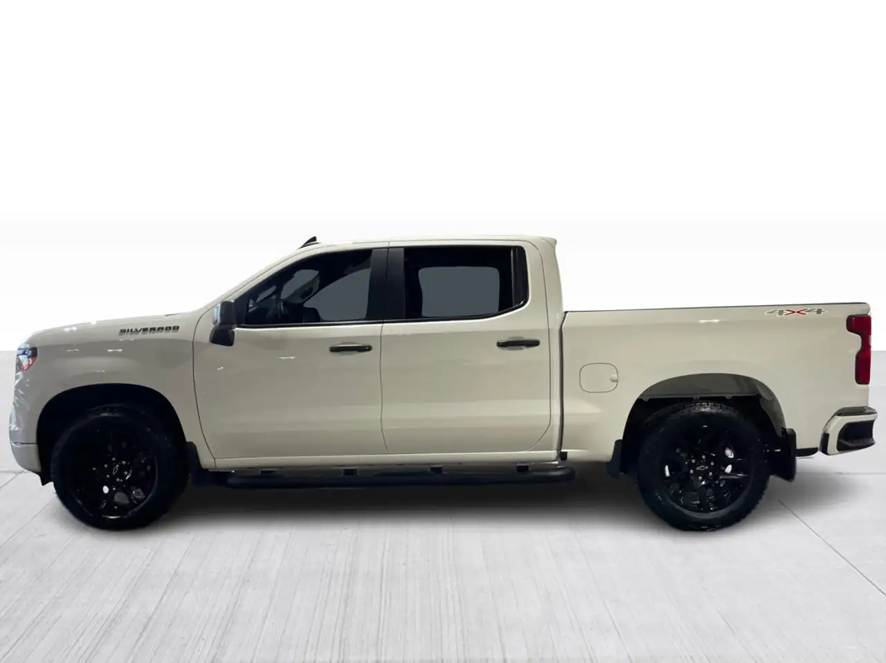 Chevrolet Silverado 1500 снимка Chevrolet Silverado 1500