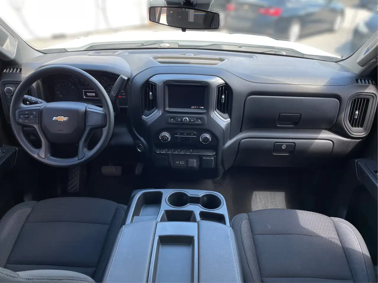 Chevrolet Silverado 1500 снимка Chevrolet Silverado 1500