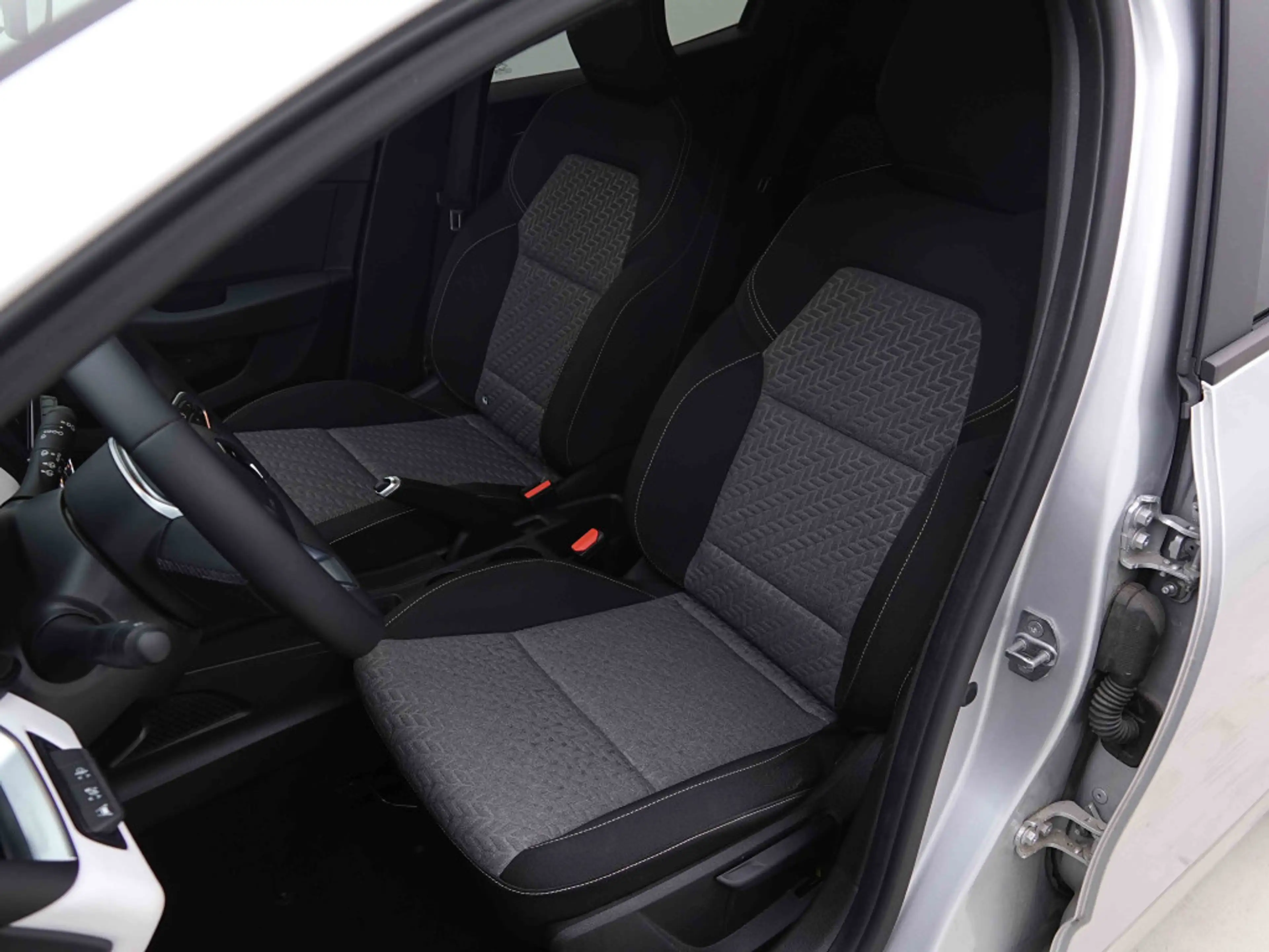 Renault Clio HEV E-Tech 145 Evolution | Full Hybrid | GPS | CAM — photo 7