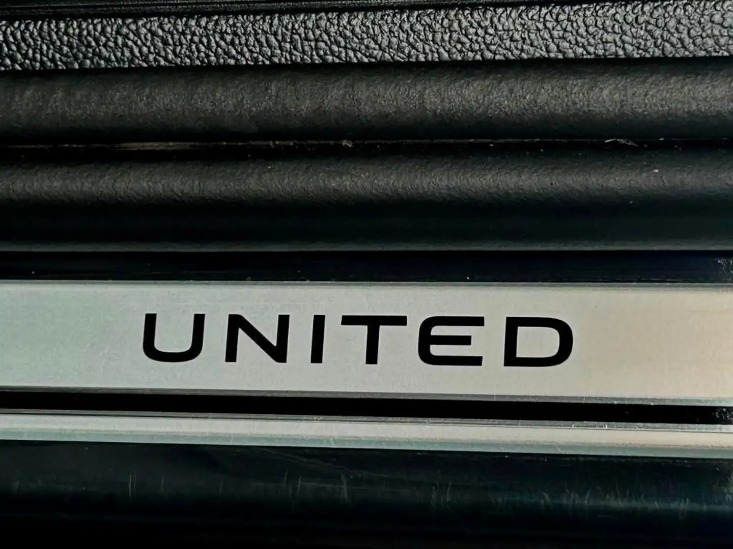 Volkswagen T-Roc United App-connect Navi Sitzheizung Grau - 2