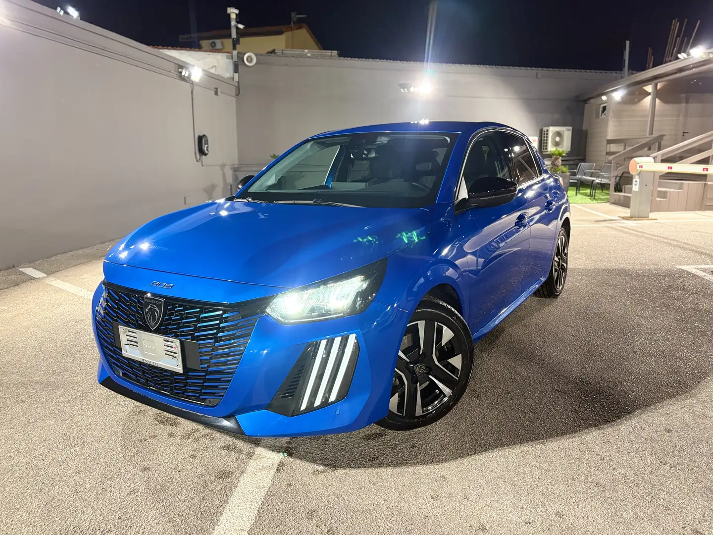 Peugeot 208 208 1.2 puretech Allure Pack 100cv KM CERTIFICATI Blu/Azzurro - 1