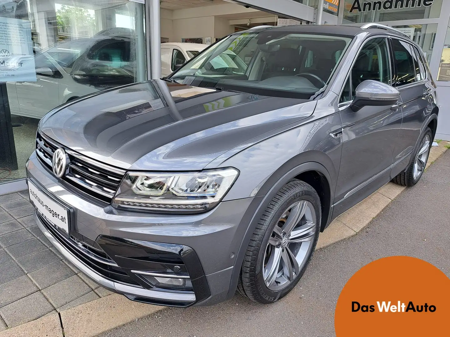 Volkswagen Tiguan Highline TDI SCR 4MOTION DSG Grau - 1