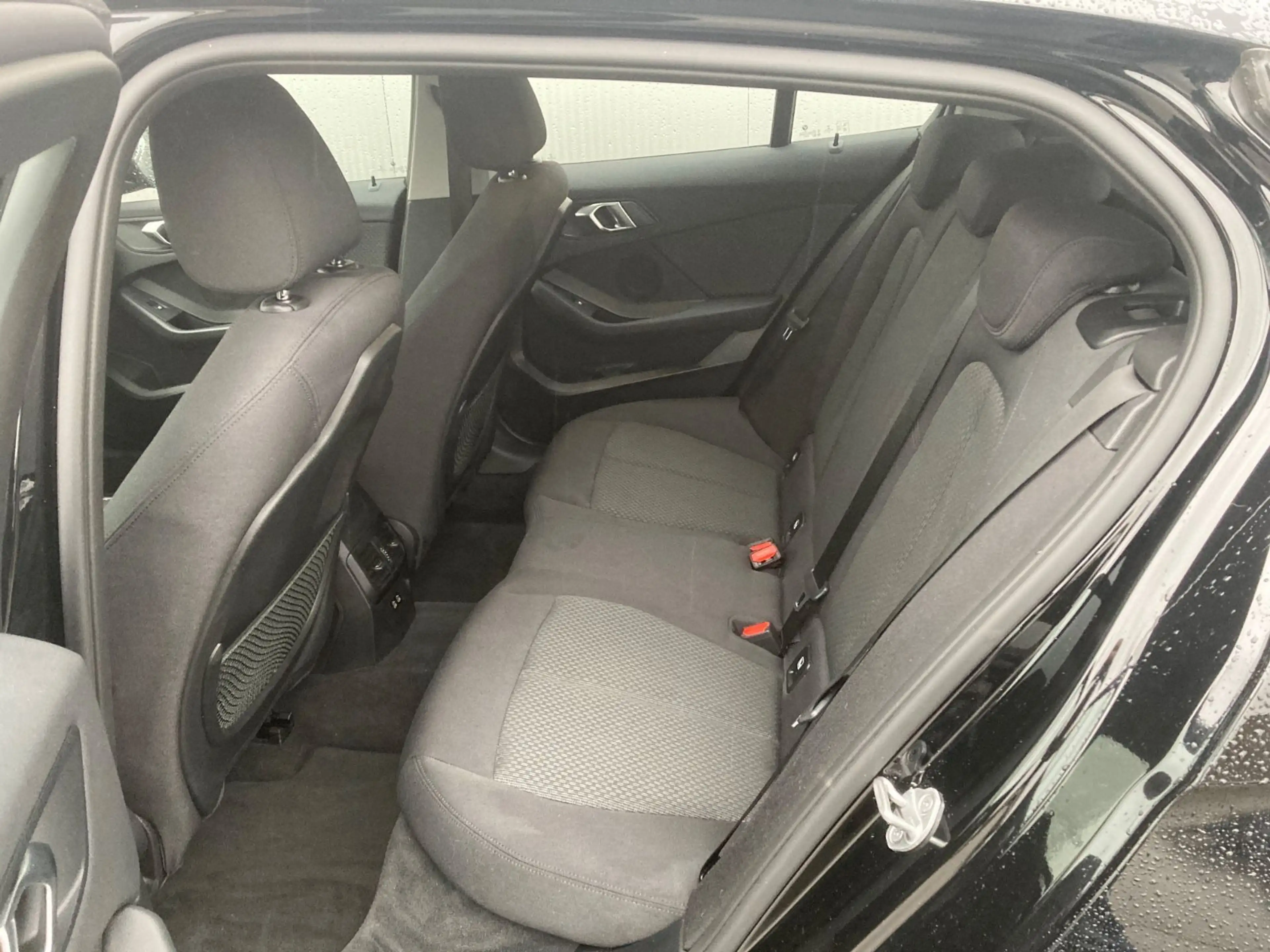 BMW 118 i Advantage *DAB*PDC* LED* — photo 5