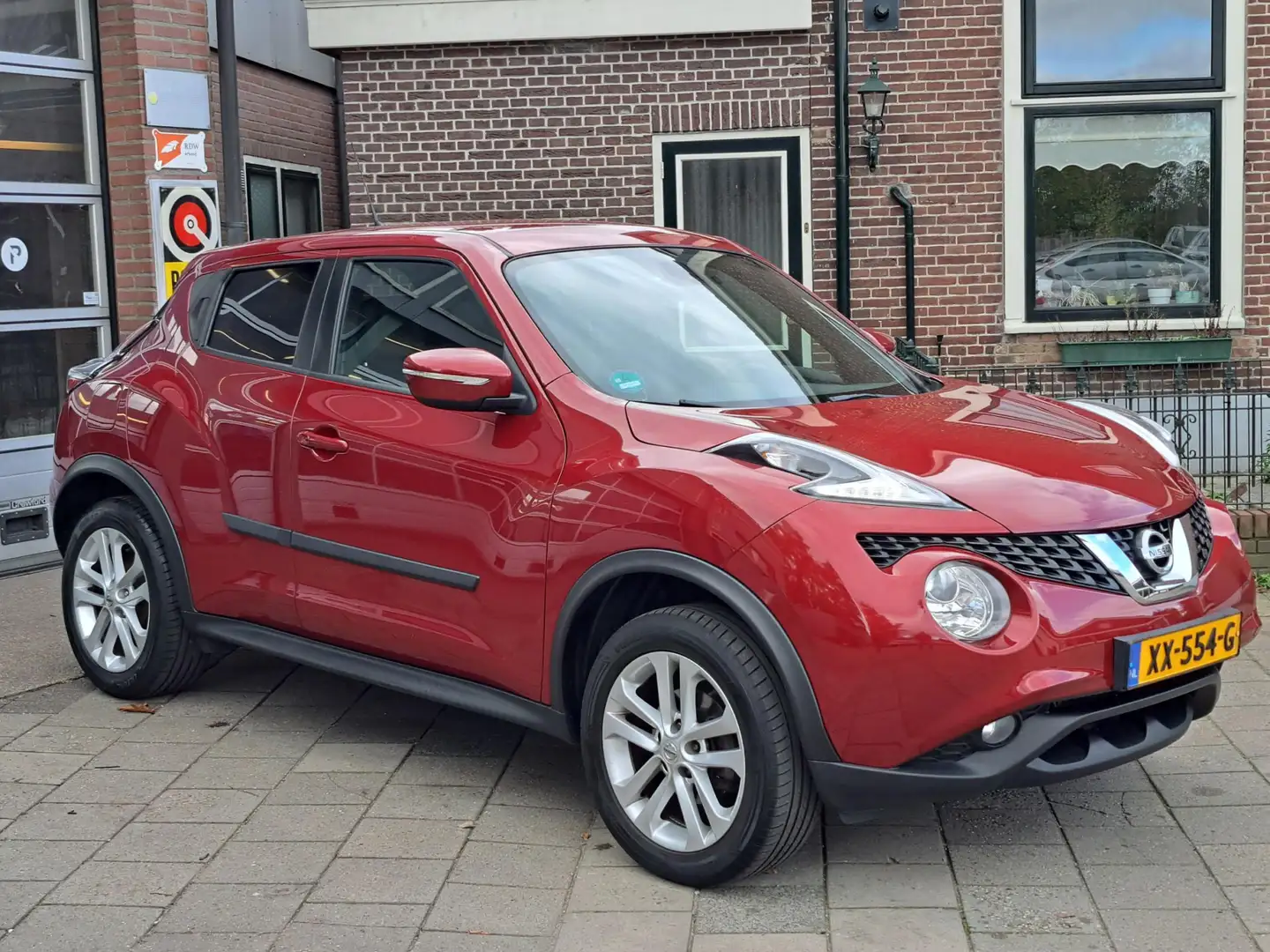 Nissan Juke 1.2 DIG-T S/S N-Connecta Rouge - 2