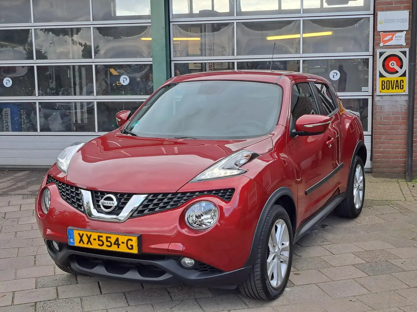 Nissan Juke 1.2 DIG-T S/S N-Connecta Rouge - 1