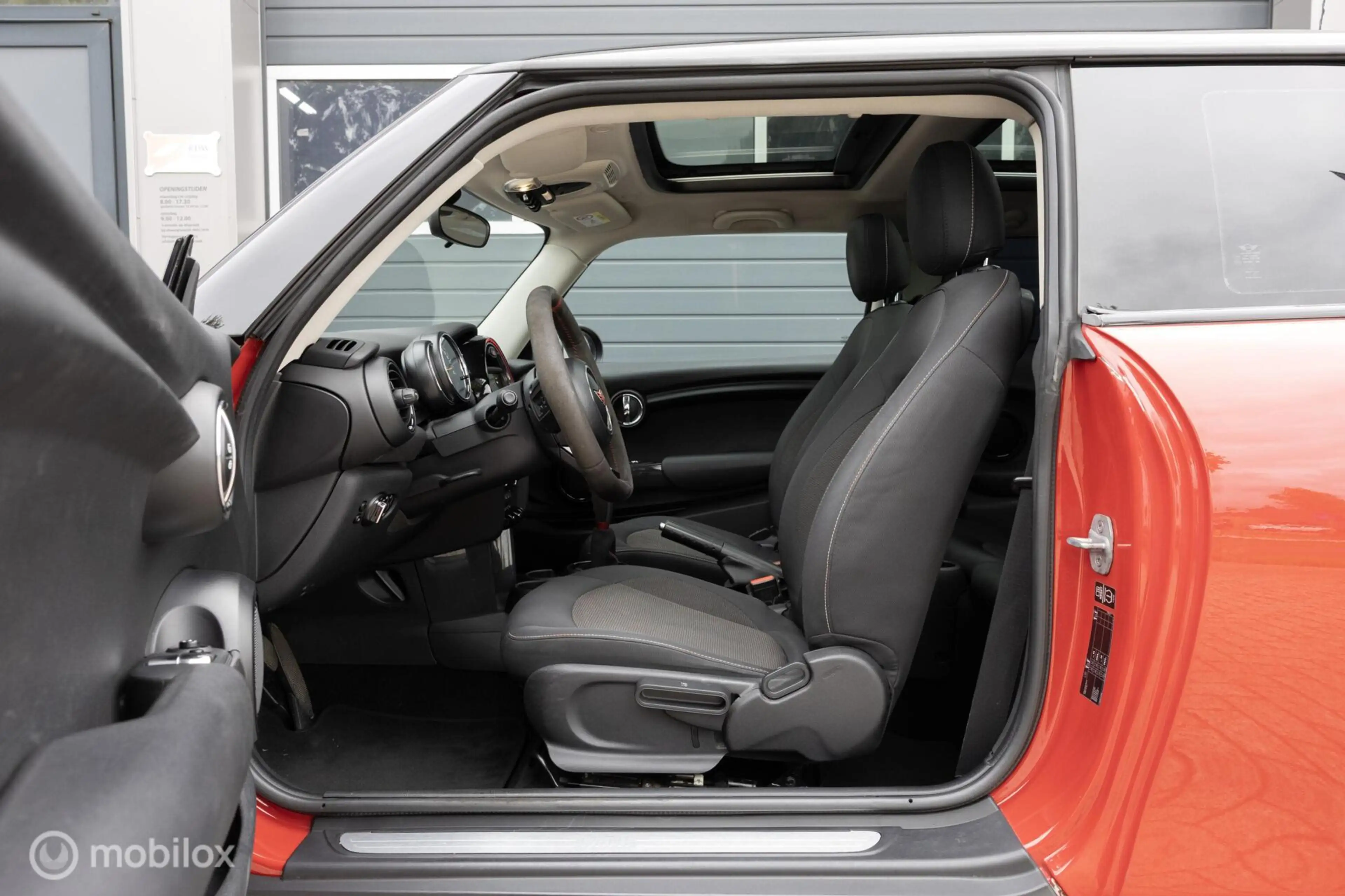 MINI One 3-Deurs 1.2 Business PANO NAVI 17''LMV — photo 13