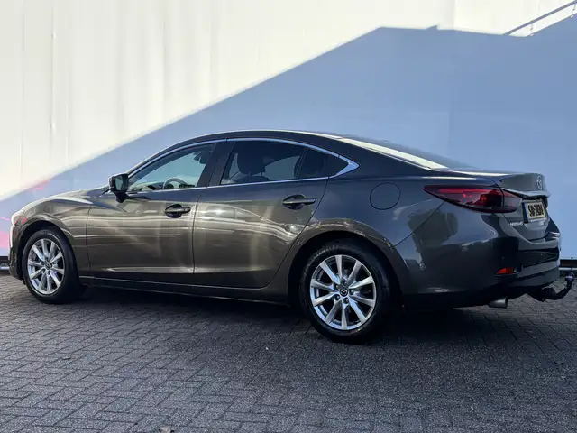 Mazda Mazda6 view 2