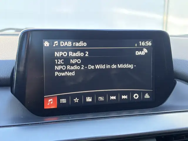 Mazda Mazda6 view 13