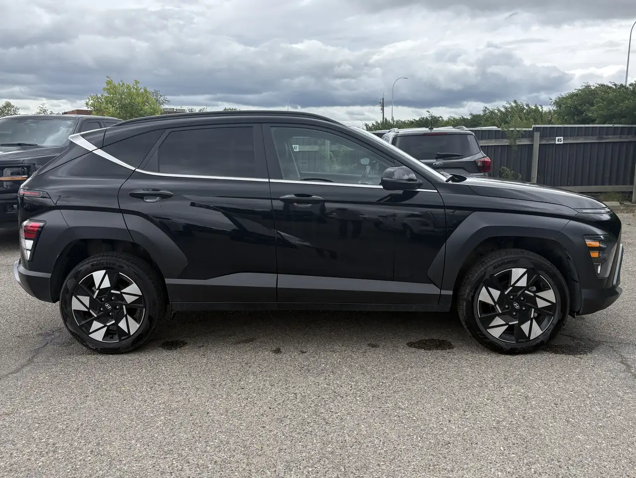 Hyundai KONA снимка Hyundai KONA