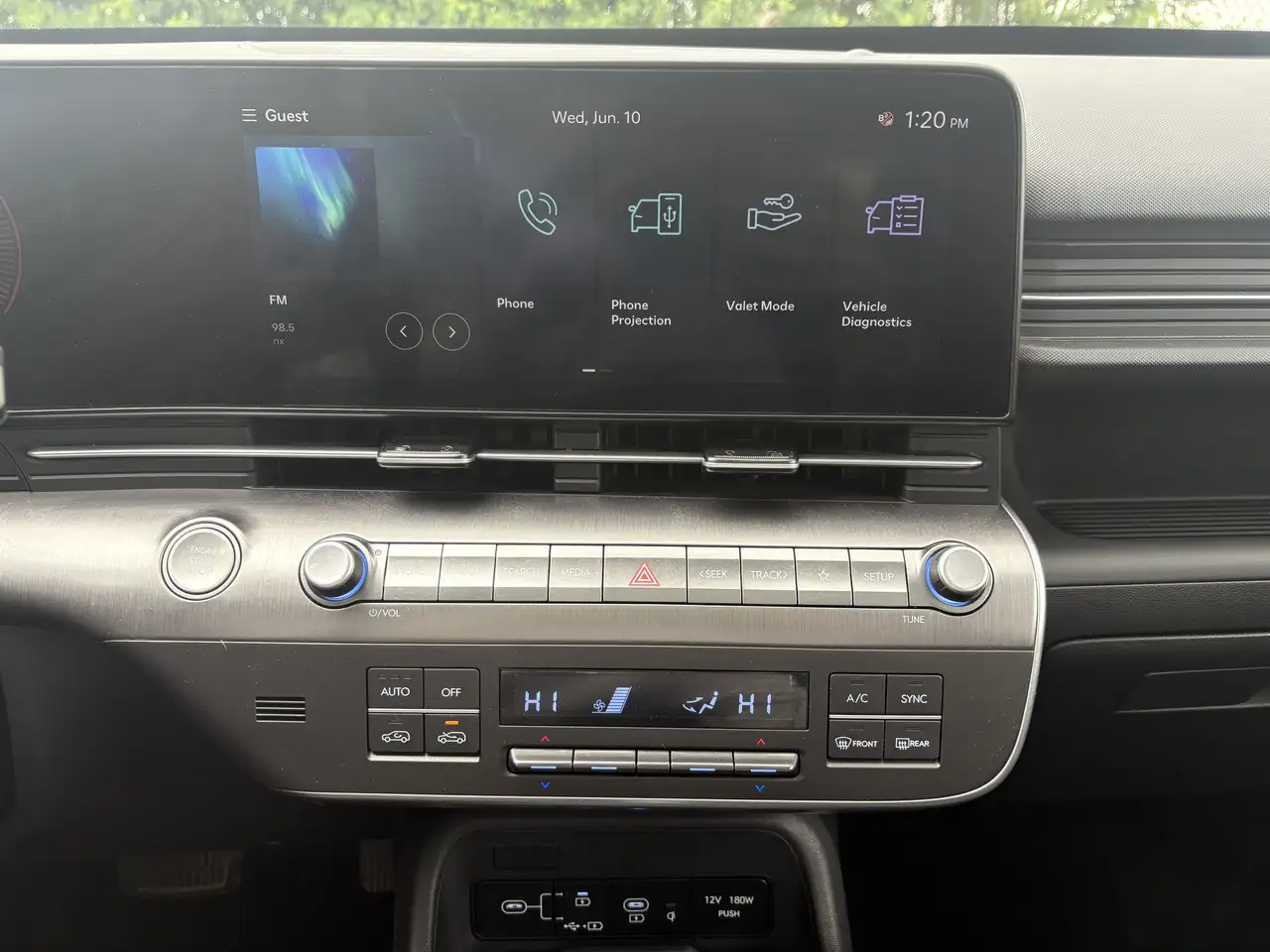 Hyundai KONA снимка Hyundai KONA