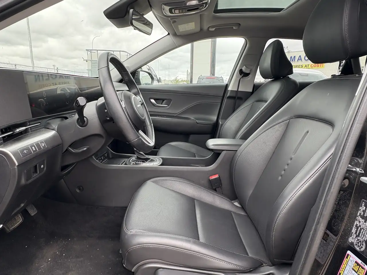 Hyundai KONA снимка Hyundai KONA