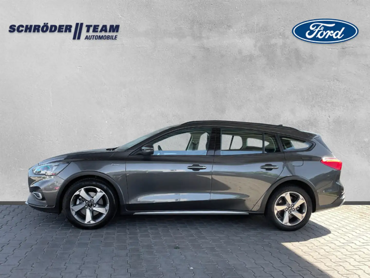 Ford Focus Turnier Active Grijs - 2