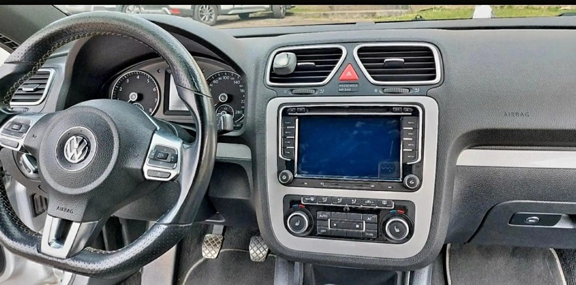 Volkswagen Scirocco 1.4 TSI Match Tüv 03/26 Androidcar-Navi, UVM. - 2