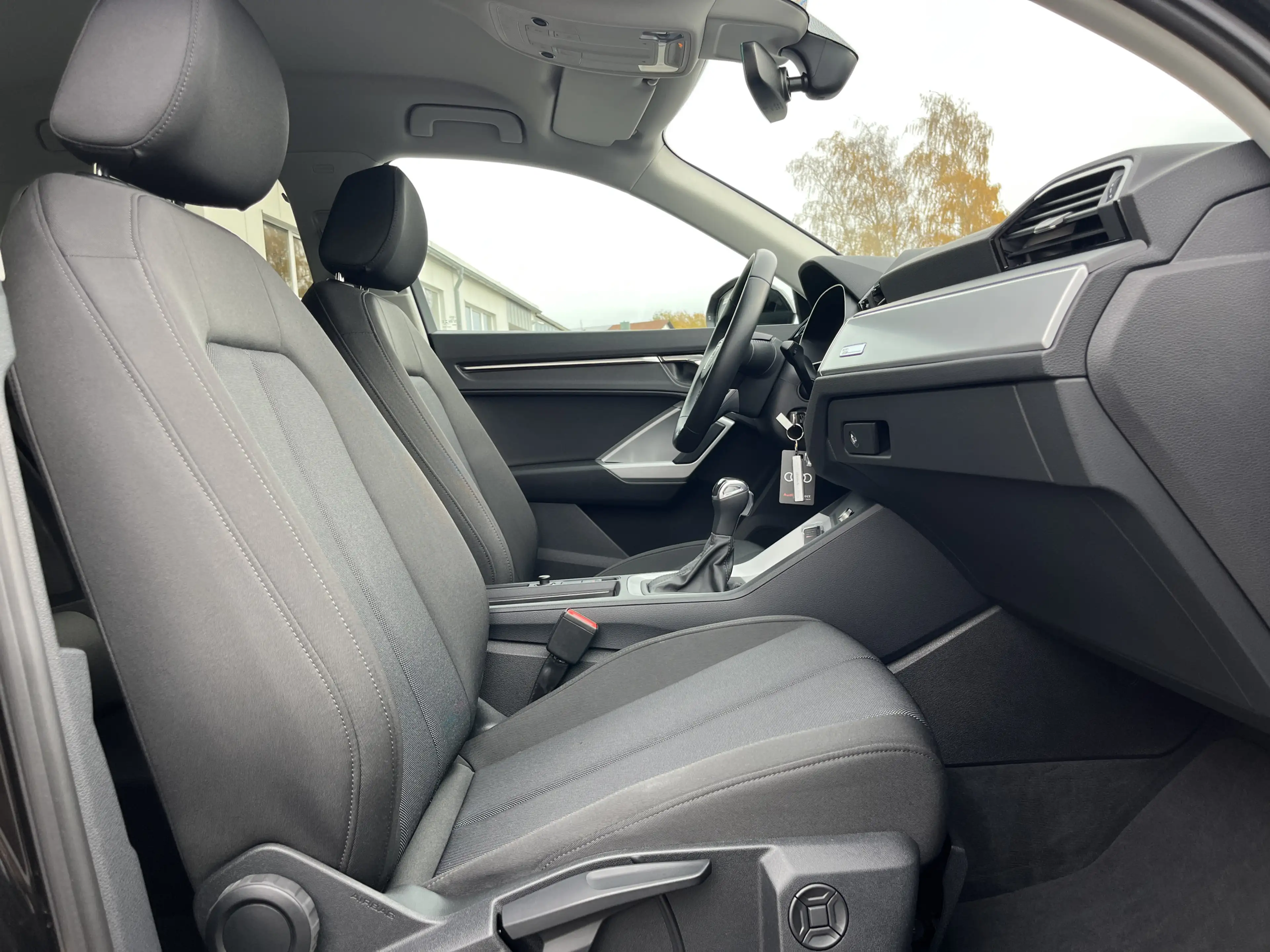 Audi Q3 35 2.0 TDI S tronic advanced 156€ m.20% Anz. AHK — photo 14